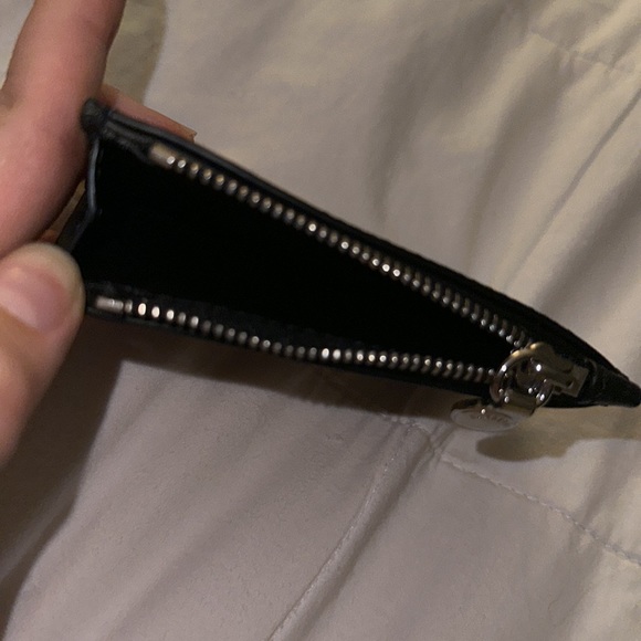 Small Burberry leather check wallet with zipper - Picture 3 of 3